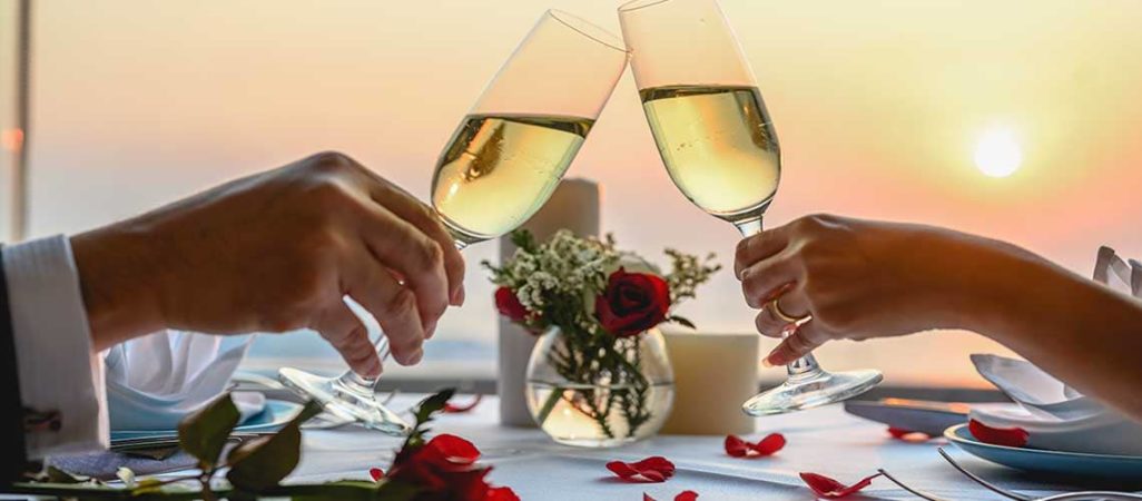 Weekend Romantico in Umbria 4 giorni: Aperitivo in camera d’hotel e cena romantica in ristorante di Assisi. Umbria my love
