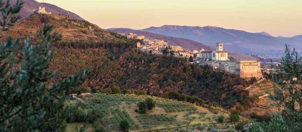 7 giorni in Umbria. Settimana green con visita di Assisi e del Bosco di San Francesco patrimonio FAI. Umbria my love