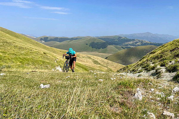 Tour in eBike percorso naturalistico cima del Monte Subasio. Umbria my Love