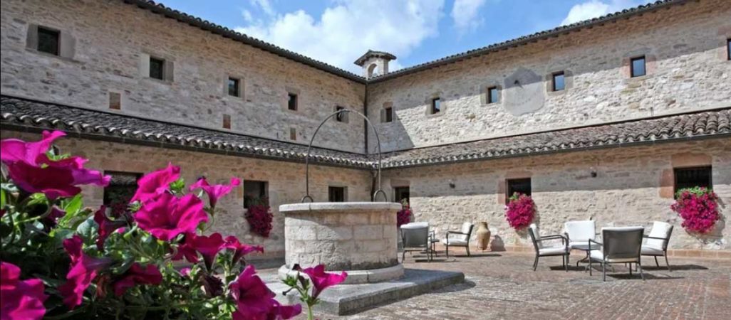 Tour Umbria e Marche 4 giorni in esclusivo hotel 5 stelle a Gubbio. Umbria my Love